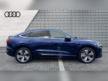Used Audi e-tron 2022 for sale - 76874468: Photo