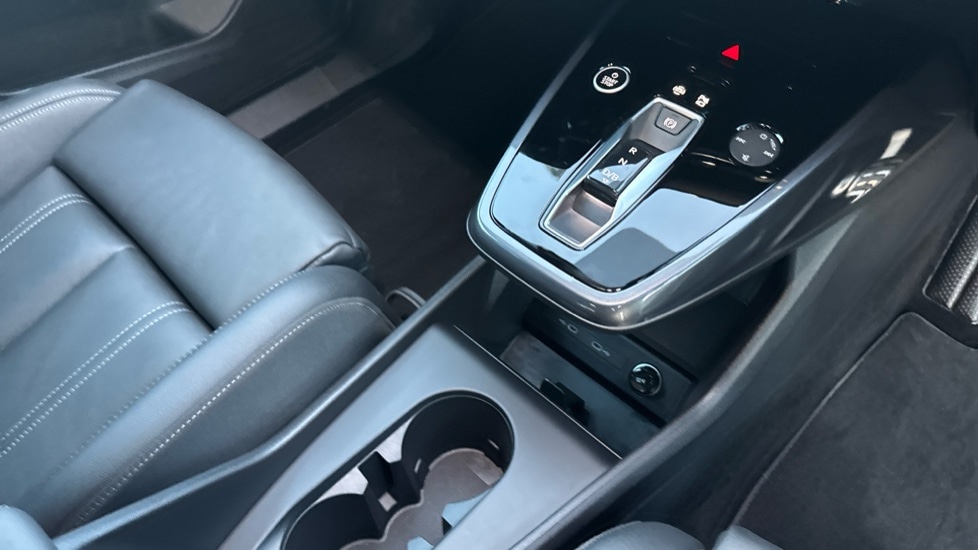 Used Audi Q4 e-tron 2025 for sale - 77060637: Photo 19