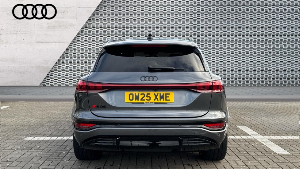 Used Audi Q6 e-tron 2025 for sale - 76660972: Photo 11