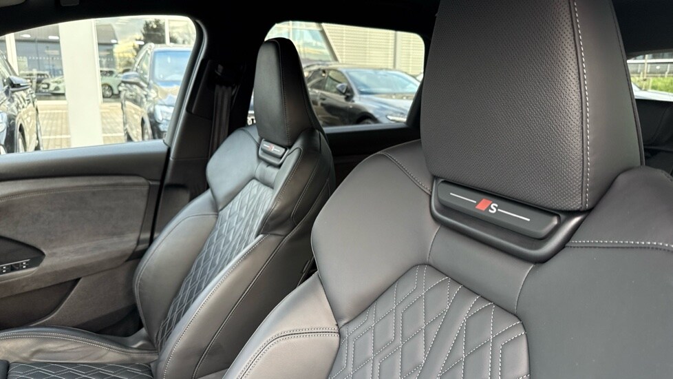 Used Audi Q6 e-tron 2025 for sale - 76660972: Photo 17