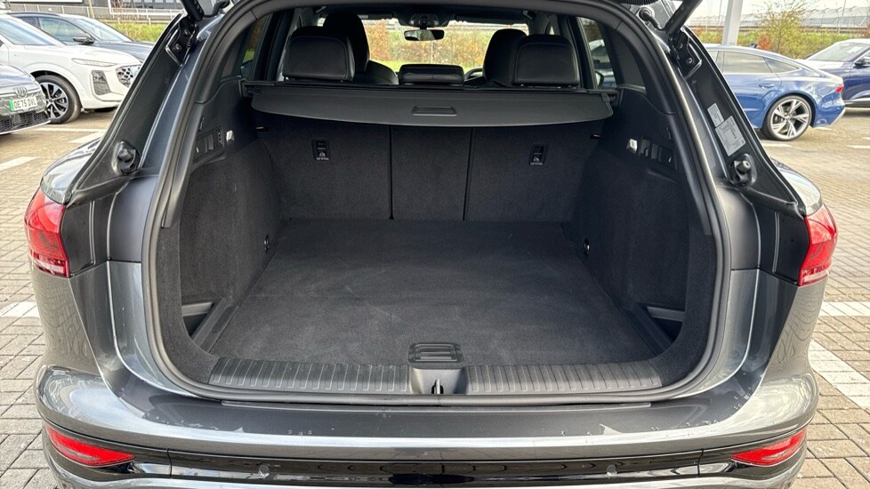 Used Audi Q6 e-tron 2025 for sale - 76660972: Photo 18