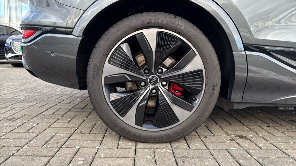 Used Audi Q6 e-tron 2025 for sale - 76660972: Photo 21