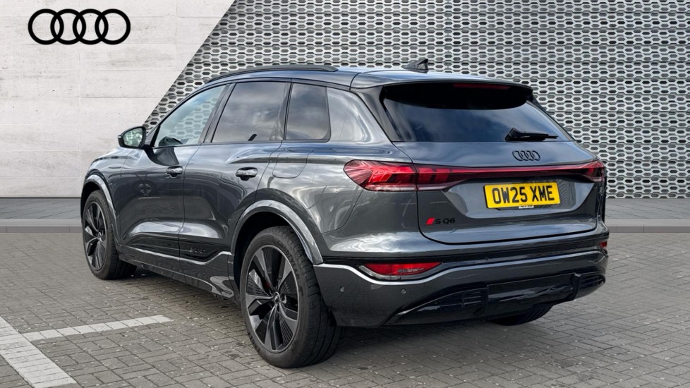 Used Audi Q6 e-tron 2025 for sale - 76660972: Photo 3