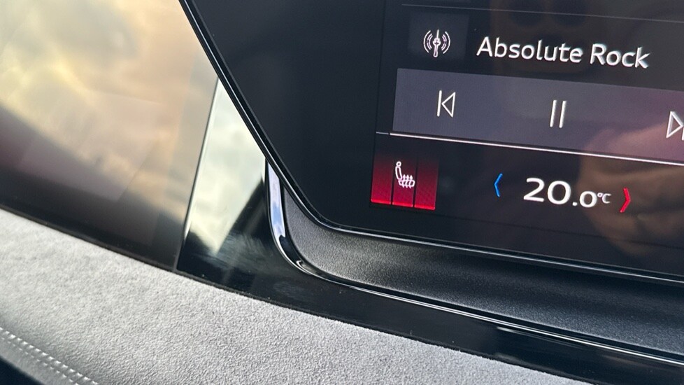 Used Audi Q6 e-tron 2025 for sale - 76660972: Photo 39