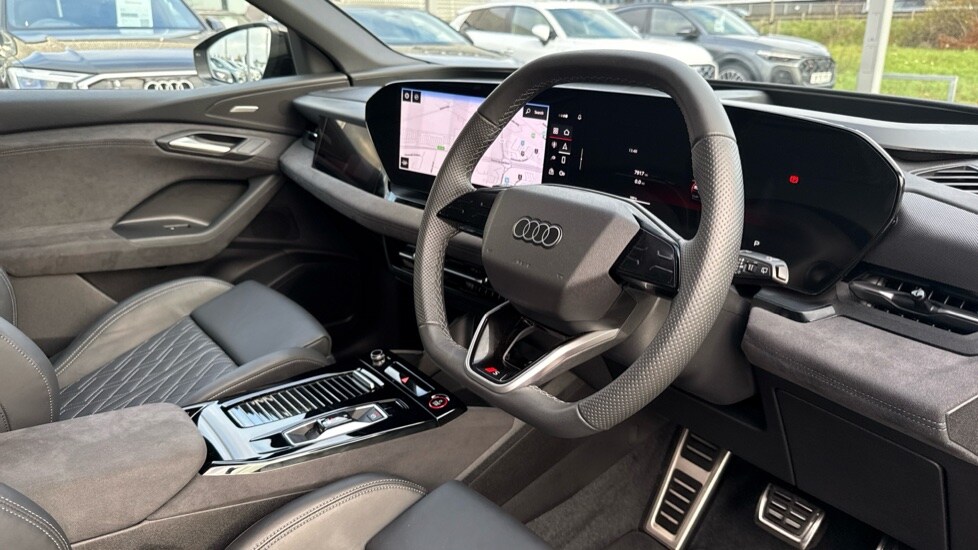 Used Audi Q6 e-tron 2025 for sale - 76660972: Photo 6