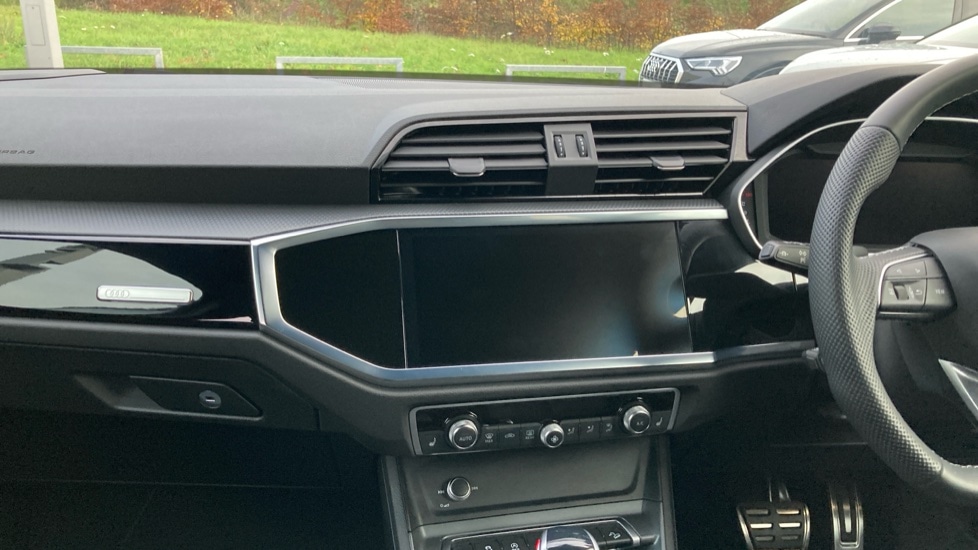 Used Audi Q3 2025 for sale - 76873101: Photo 13