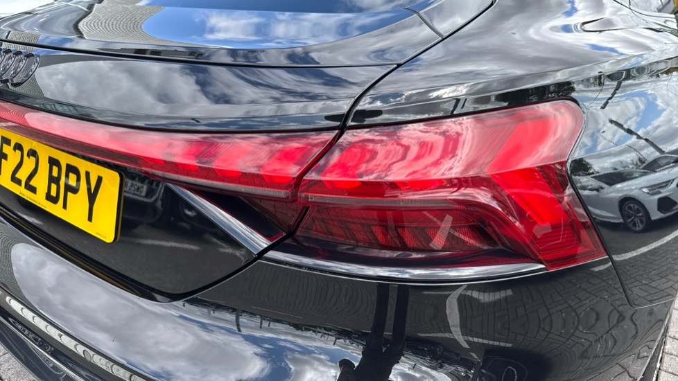 Used Audi e-tron GT 2022 for sale - 76112199: Photo 33