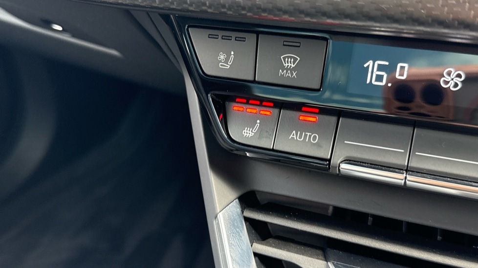 Used Audi e-tron GT 2022 for sale - 76112199: Photo 39