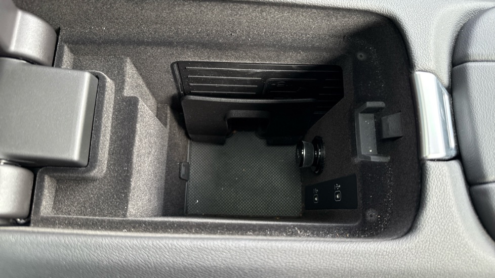 Used Audi e-tron GT 2022 for sale - 76112199: Photo 49