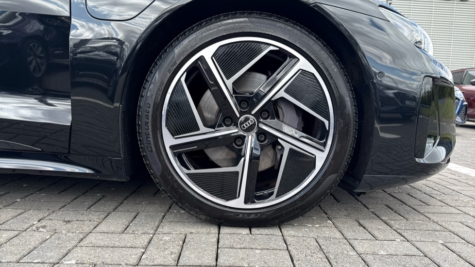 Used Audi e-tron GT 2022 for sale - 76112199: Photo 5