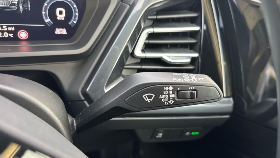 Used Audi Q4 e-tron 2023 for sale - 76203765: Photo 30