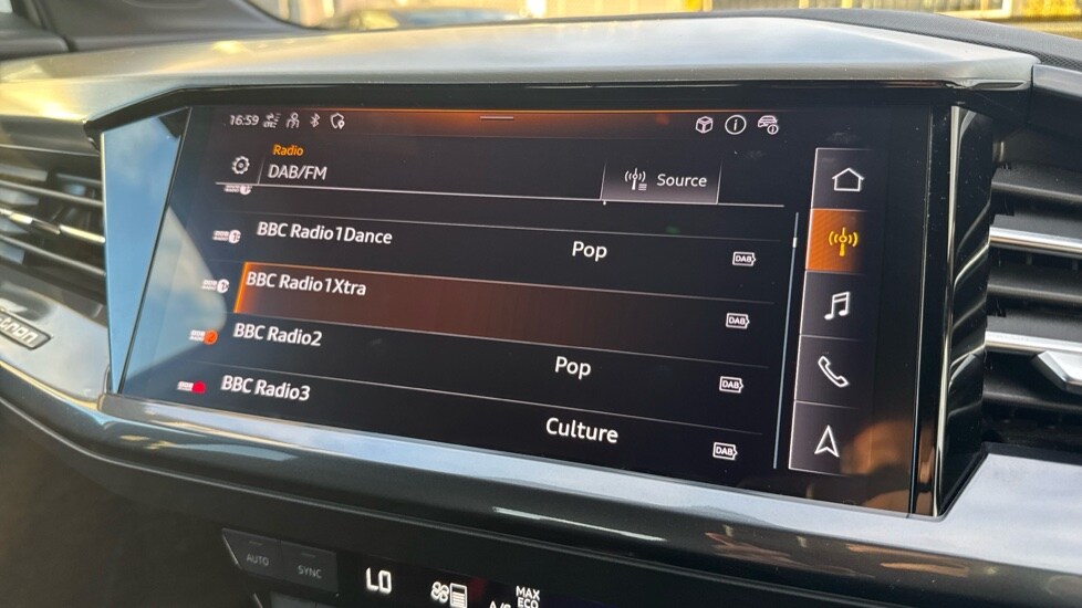 Used Audi Q4 e-tron 2023 for sale - 76203765: Photo 38