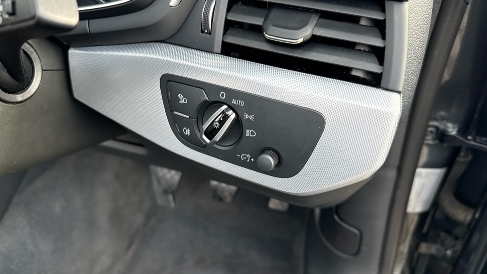 Used Audi A5 2017 for sale - 76870987: Photo 43