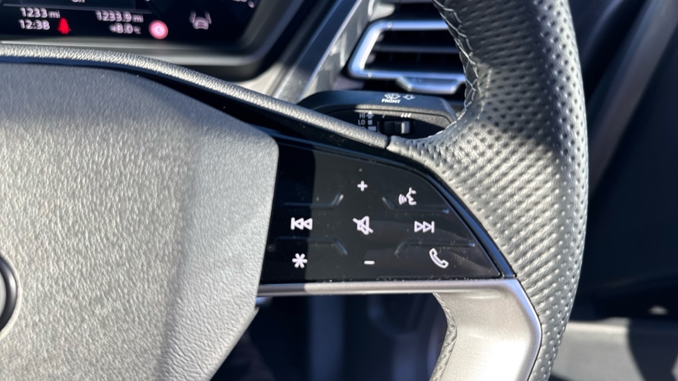 Used Audi Q4 e-tron 2025 for sale - 76873137: Photo 23