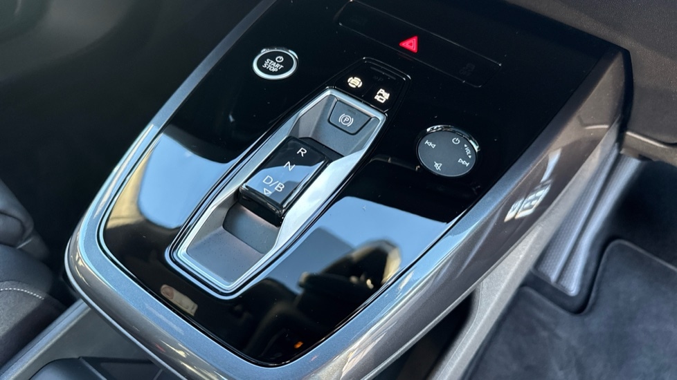 Used Audi Q4 e-tron 2025 for sale - 76873137: Photo 26