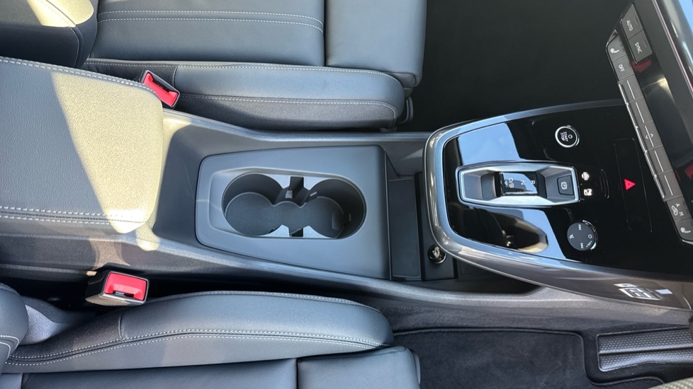 Used Audi Q4 e-tron 2025 for sale - 76873137: Photo 27