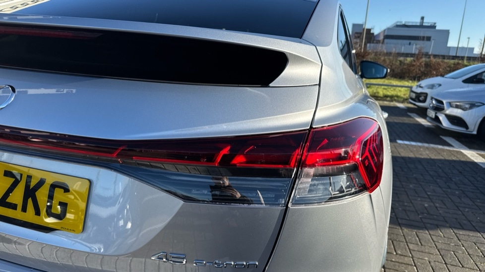 Used Audi Q4 e-tron 2025 for sale - 76873137: Photo 33