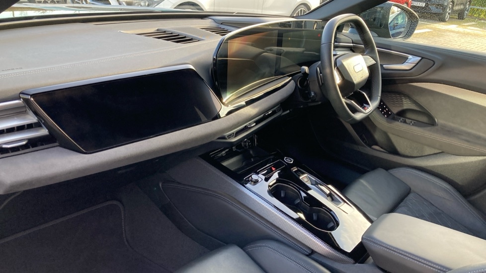 Used Audi A5 2025 for sale - 76872937: Photo 2