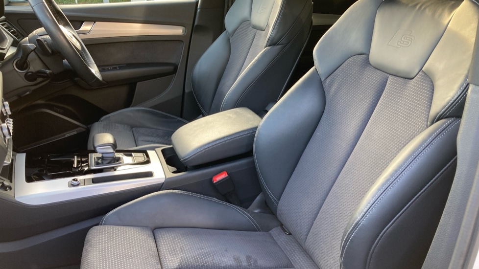 Used Audi Q5 2023 for sale - 76872527: Photo 17