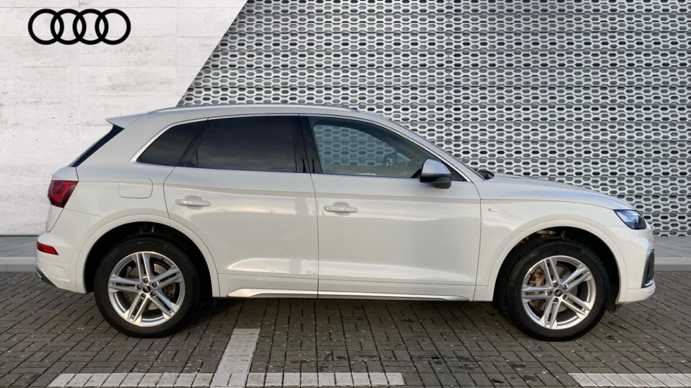 Used Audi Q5 2023 for sale - 76872527: Photo 4