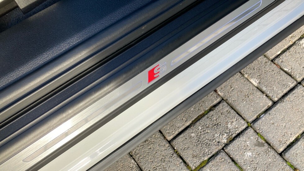 Used Audi Q5 2023 for sale - 76872527: Photo 41