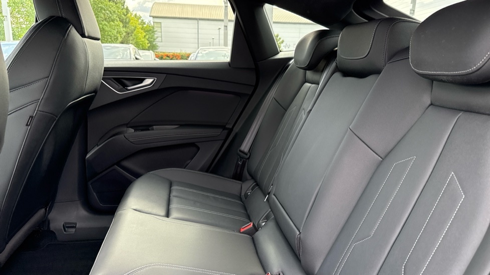 Used Audi Q4 e-tron 2024 for sale - 76190971: Photo 15