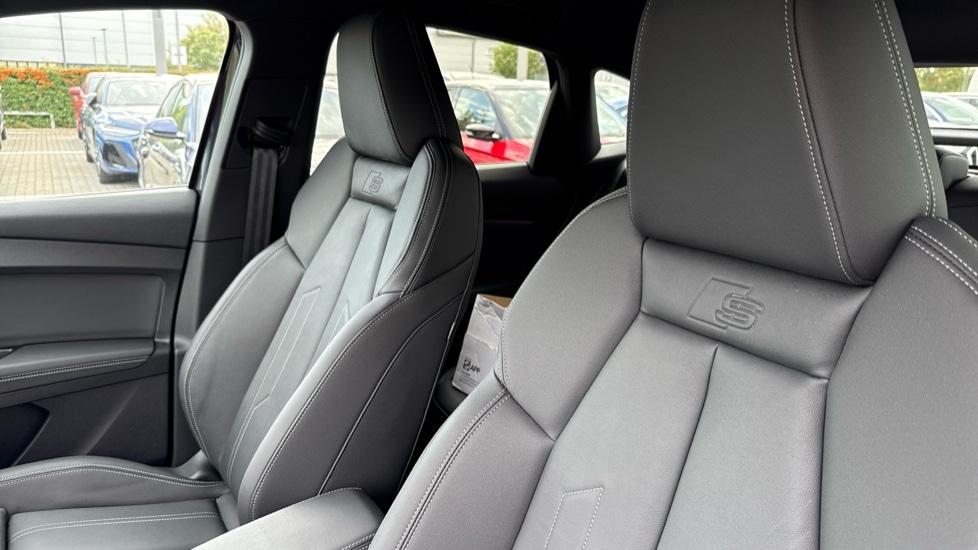 Used Audi Q4 e-tron 2024 for sale - 76190971: Photo 17