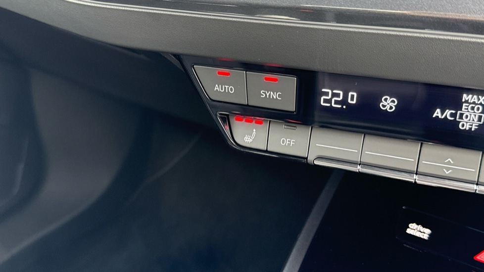 Used Audi Q4 e-tron 2024 for sale - 76190971: Photo 38