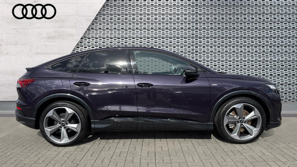 Used Audi Q4 e-tron 2024 for sale - 76190971: Photo 4