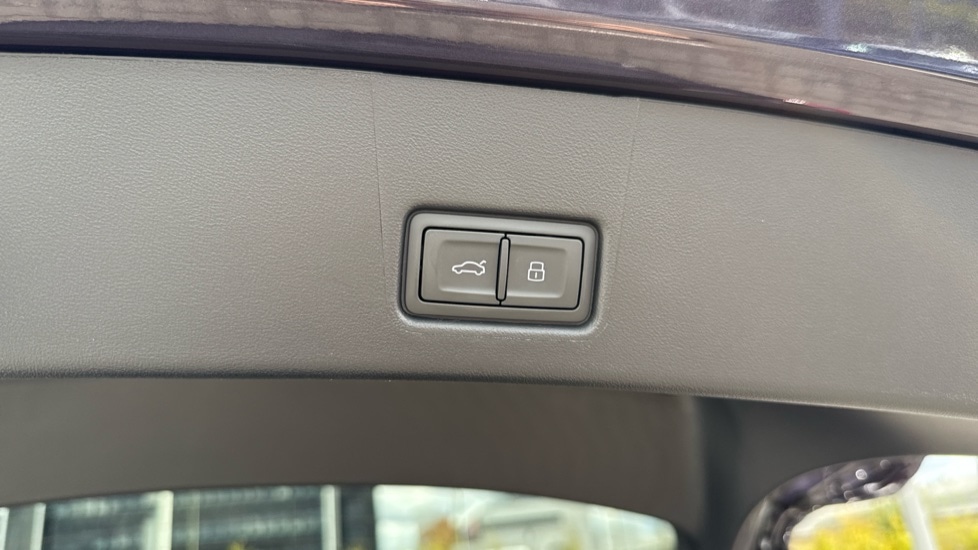 Used Audi Q4 e-tron 2024 for sale - 76190971: Photo 41