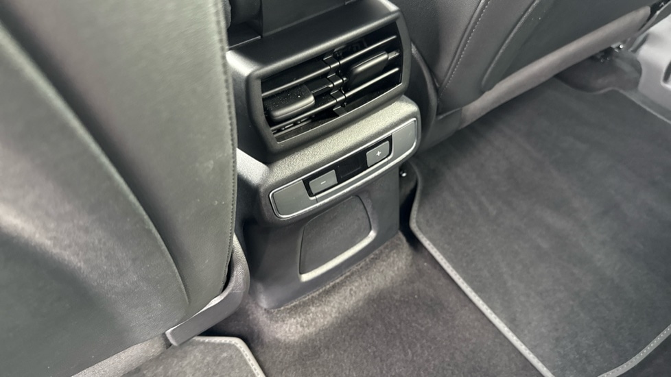 Used Audi Q4 e-tron 2024 for sale - 76190971: Photo 44