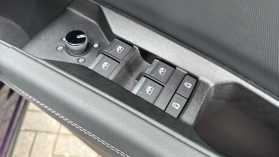 Used Audi Q4 e-tron 2024 for sale - 76190971: Photo 47