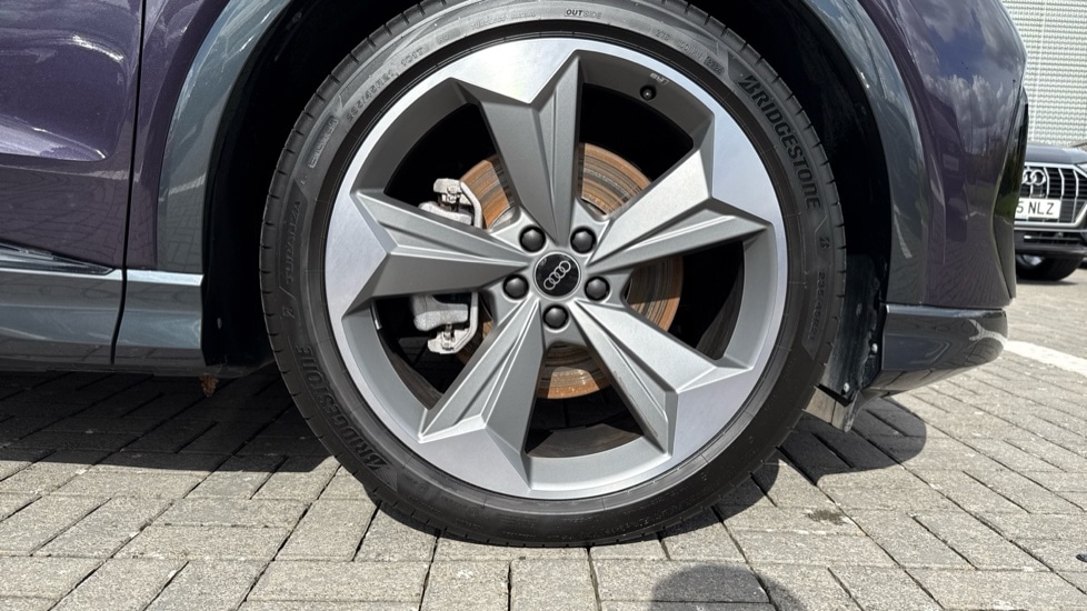 Used Audi Q4 e-tron 2024 for sale - 76190971: Photo 5