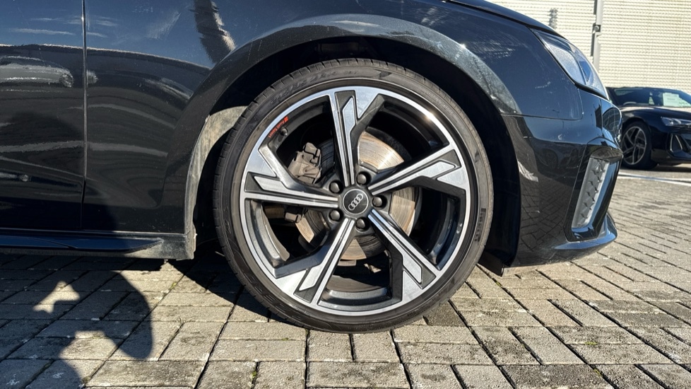 Used Audi A4 2022 for sale - 76941091: Photo 5