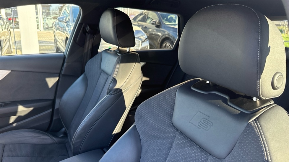 Used Audi A4 2022 for sale - 76872036: Photo 17