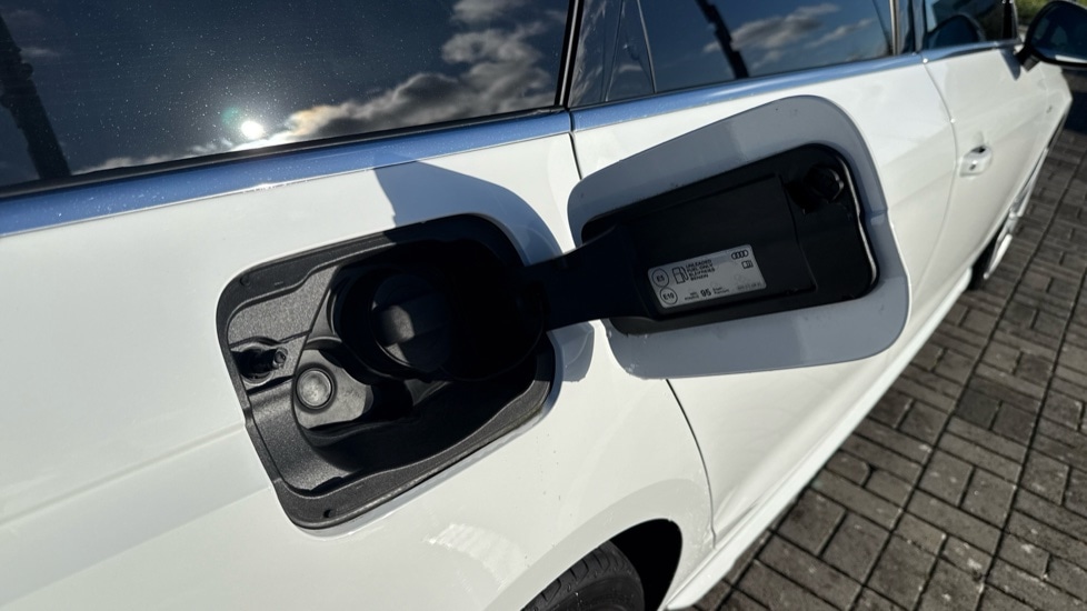 Used Audi A4 2022 for sale - 76872036: Photo 22