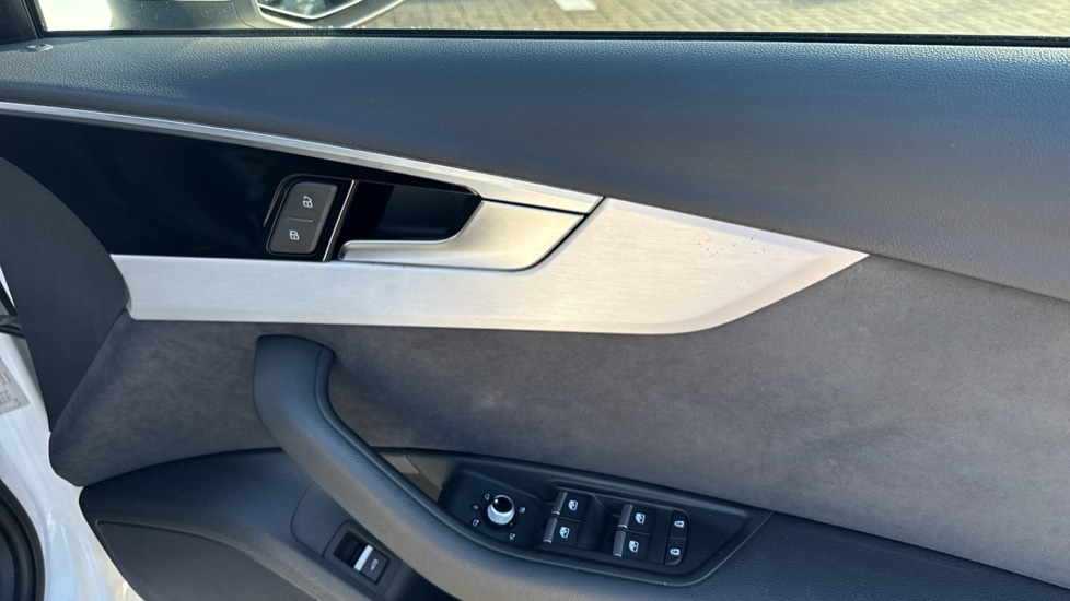 Used Audi A4 2022 for sale - 76872036: Photo 28