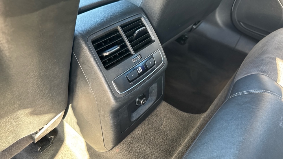 Used Audi A4 2022 for sale - 76872036: Photo 44