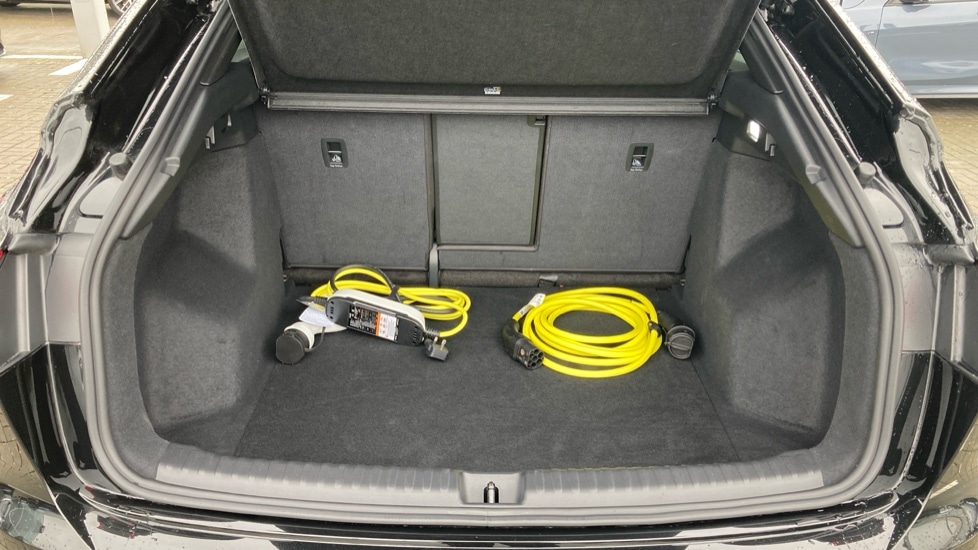 Used Audi Q4 e-tron 2025 for sale - 76586958: Photo 18