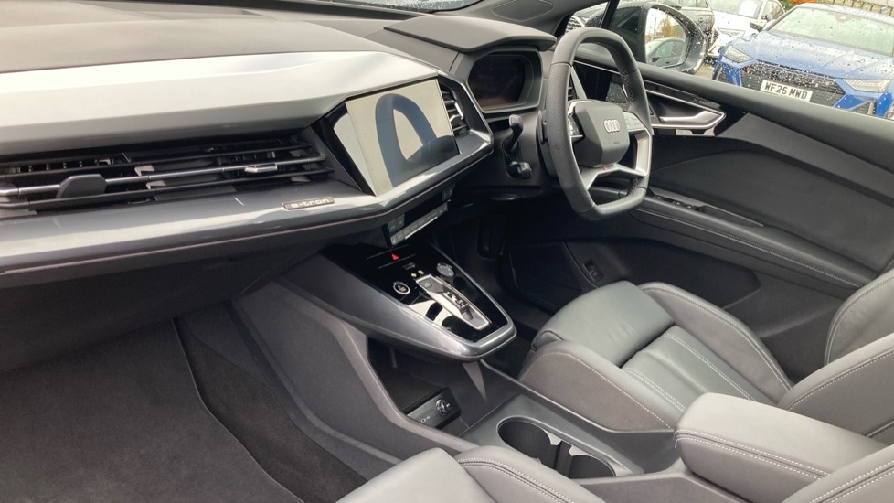 Used Audi Q4 e-tron 2025 for sale - 76586958: Photo 2