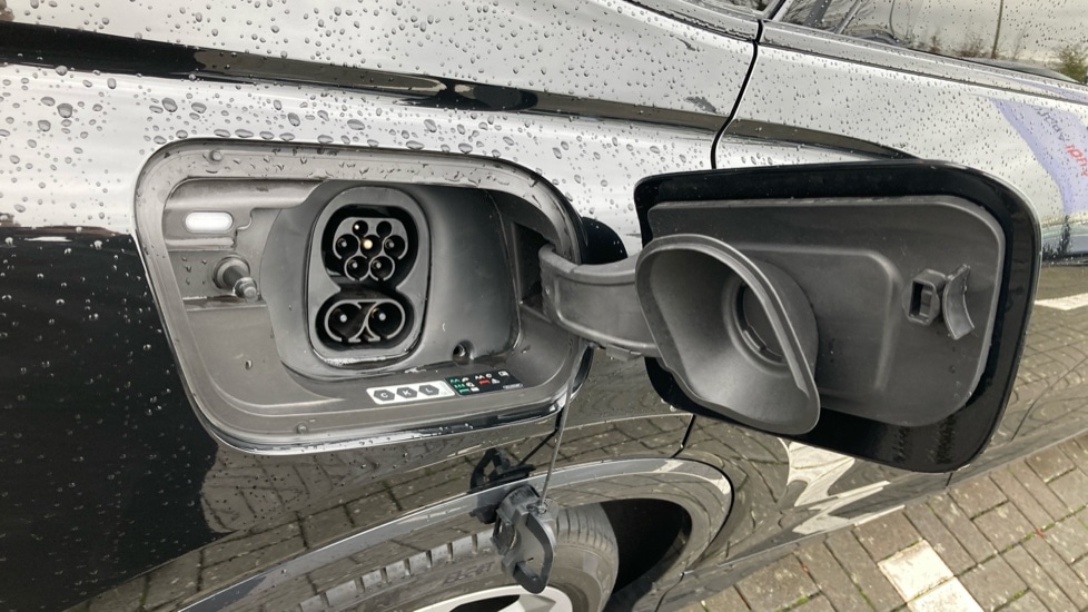 Used Audi Q4 e-tron 2025 for sale - 76586958: Photo 22