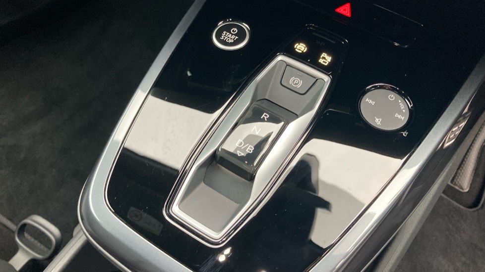 Used Audi Q4 e-tron 2025 for sale - 76586958: Photo 26