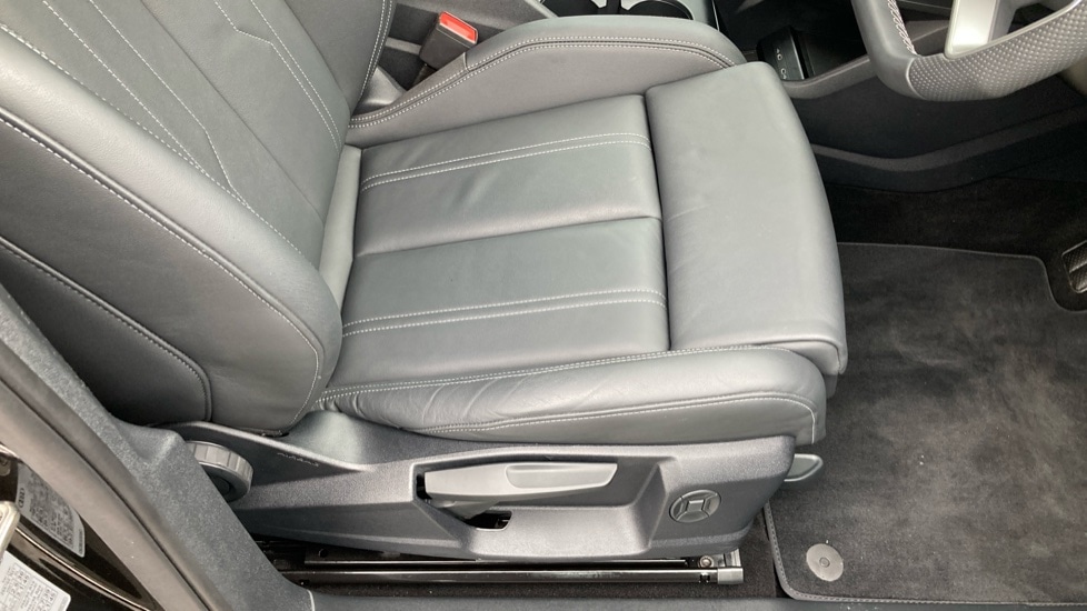 Used Audi Q4 e-tron 2025 for sale - 76586958: Photo 29