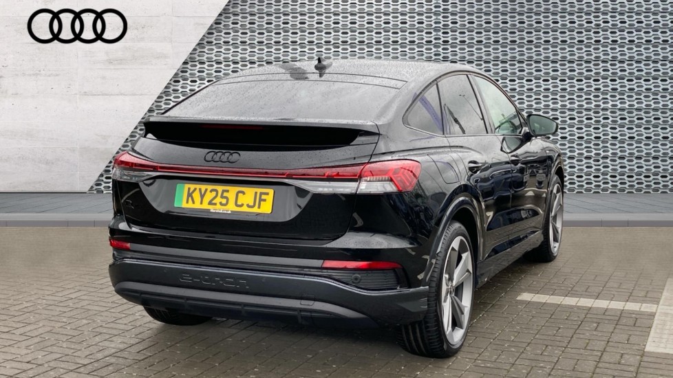 Used Audi Q4 e-tron 2025 for sale - 76586958: Photo 8