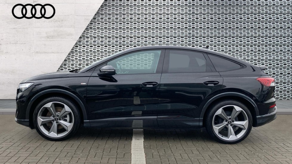 Used Audi Q4 e-tron 2025 for sale - 76586958: Photo 9