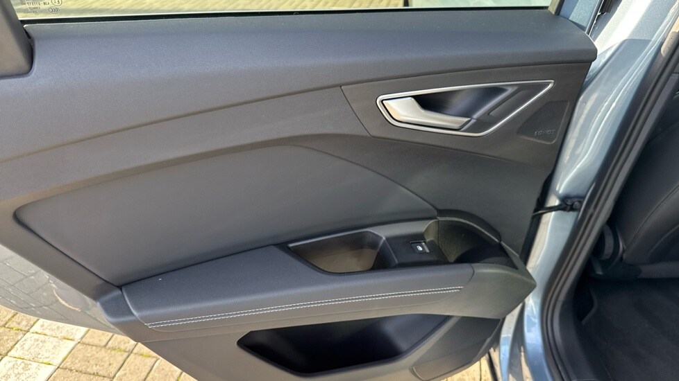 Used Audi Q4 e-tron 2025 for sale - 76660759: Photo 43