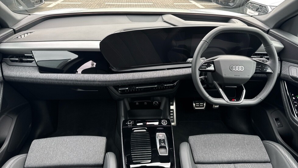 Used Audi Q6 e-tron 2025 for sale - 76161292: Photo 12