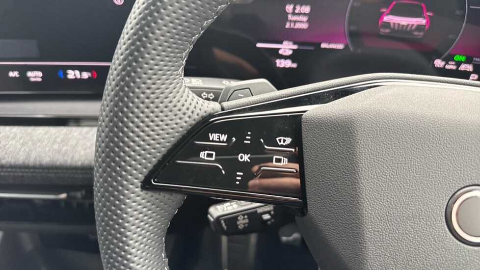 Used Audi Q6 e-tron 2025 for sale - 76161292: Photo 24