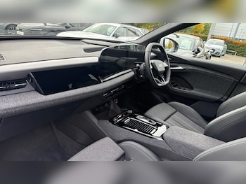 Used Audi Q6 e-tron 2025 for sale - 76161292: Photo