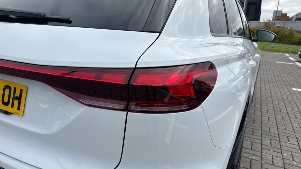 Used Audi Q6 e-tron 2025 for sale - 76161292: Photo 33